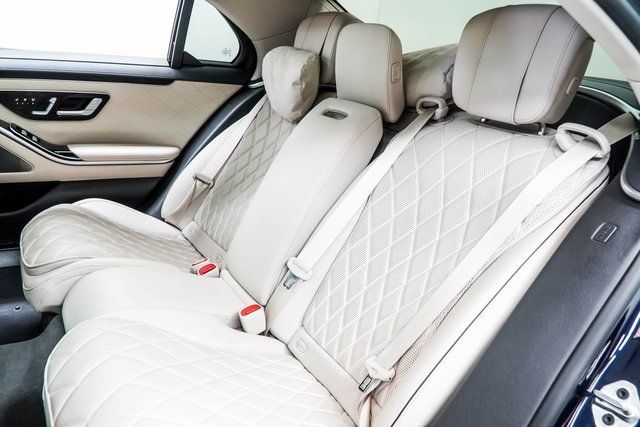 2022 Mercedes-Benz S-Class S 580 4MATIC Sedan - 22945548 - 35