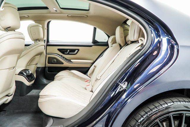 2022 Mercedes-Benz S-Class S 580 4MATIC Sedan - 22945548 - 36