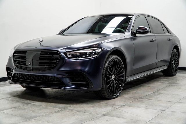 2022 Mercedes-Benz S-Class S 580 4MATIC Sedan - 22945548 - 5