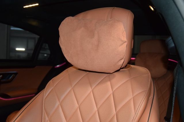 2022 Mercedes-Benz S-Class S 580 4MATIC Sedan - 22952861 - 33