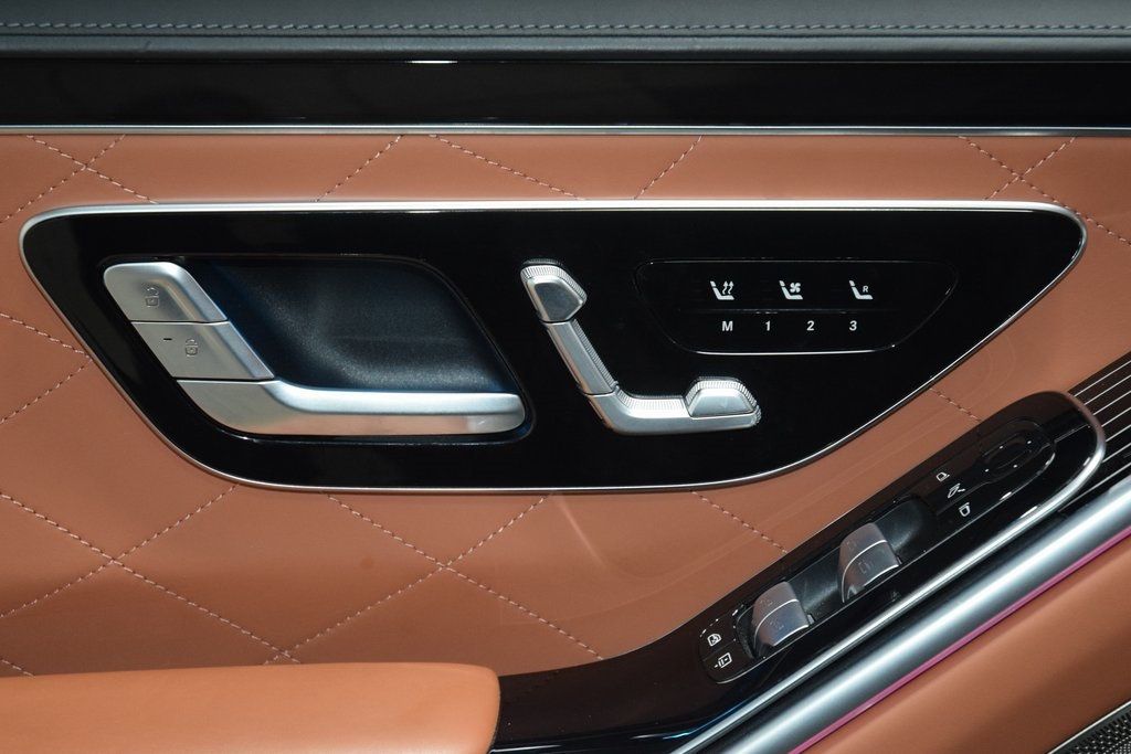 2022 Mercedes-Benz S-Class S 580 4MATIC Sedan - 22952861 - 41