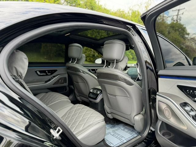 2022 Mercedes-Benz S-Class S 580 4MATIC Sedan - 23018032 - 28