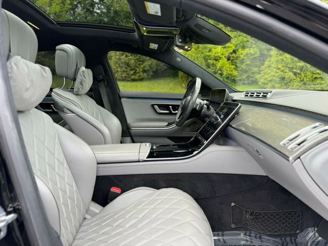 2022 Mercedes-Benz S-Class S 580 4MATIC Sedan - 23018032 - 31