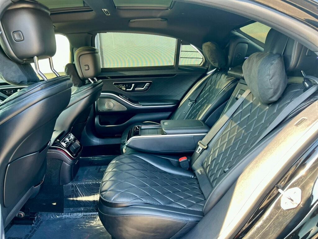 2022 Mercedes Benz S 580 4MATIC photo 16