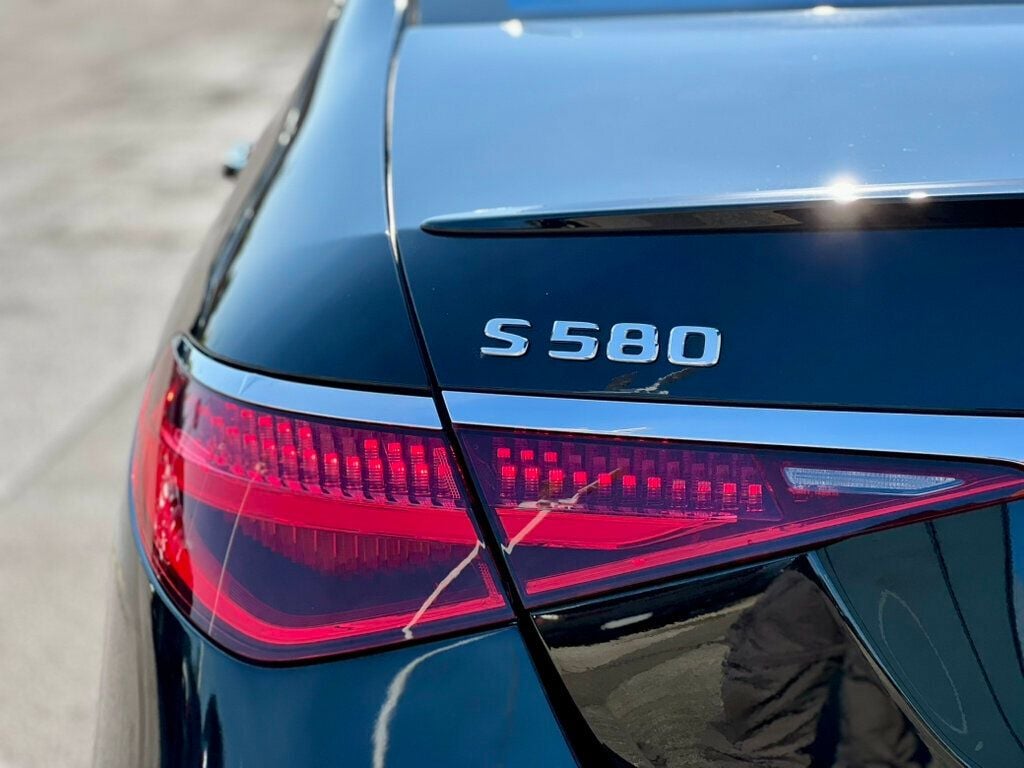2022 Mercedes Benz S 580 4MATIC photo 8