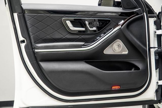 2022 Mercedes-Benz S-Class S 580 4MATIC Sedan - 22932805 - 29