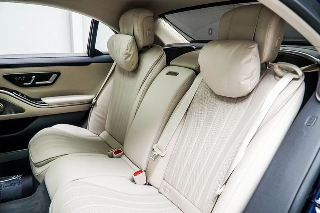 2022 Mercedes-Benz S-Class S 580 4MATIC Sedan - 22951692 - 38