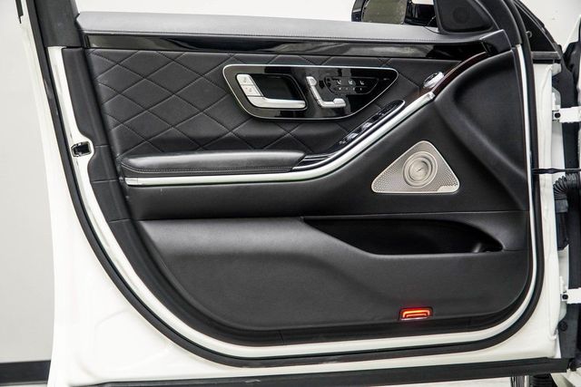 2022 Mercedes-Benz S-Class S 580 4MATIC Sedan - 22989393 - 29