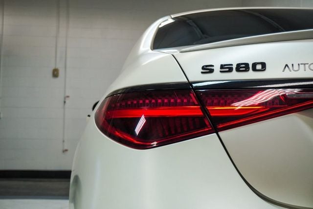 2022 Mercedes-Benz S-Class S 580 4MATIC Sedan - 23039022 - 35