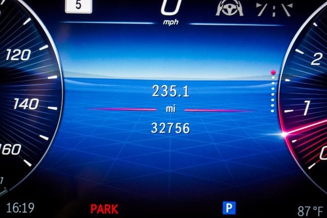 2022 Mercedes-Benz S-Class S 580 4MATIC Sedan - 23049629 - 32