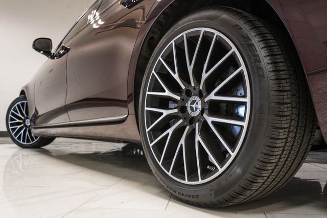 2022 Mercedes-Benz S-Class S 580 4MATIC Sedan - 23049629 - 37