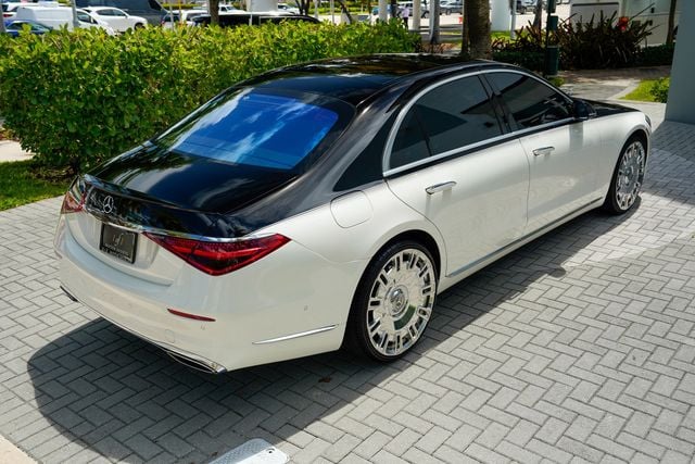 2022 Mercedes-Benz S-Class S 580 4MATIC Sedan - 23029575 - 26