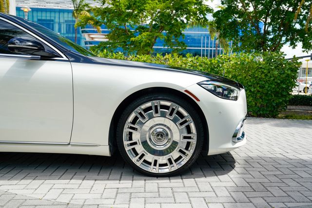 2022 Mercedes-Benz S-Class S 580 4MATIC Sedan - 23029575 - 32