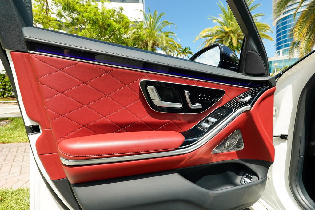 2022 Mercedes-Benz S-Class S 580 4MATIC Sedan - 23029575 - 48