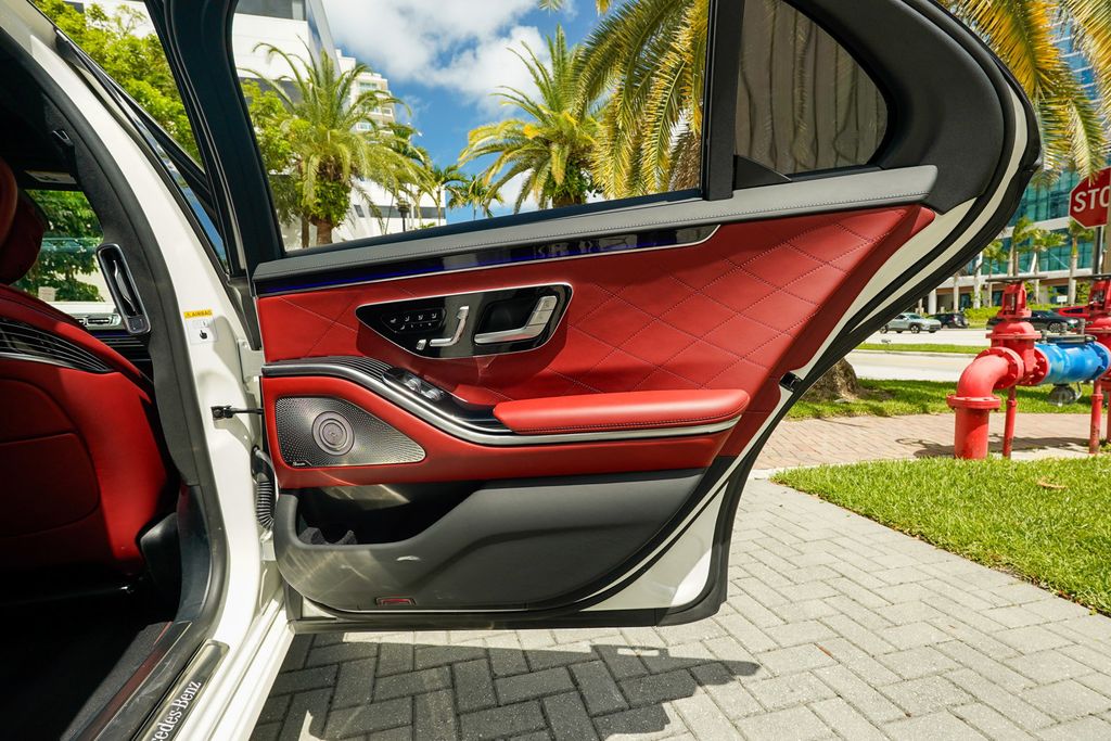 2022 Mercedes-Benz S-Class S 580 4MATIC Sedan - 23029575 - 88