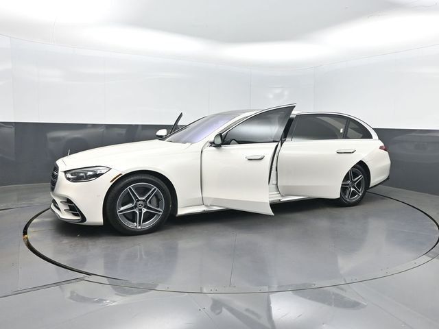 2022 Mercedes-Benz S-Class S 580 4MATIC Sedan - 23007939 - 34