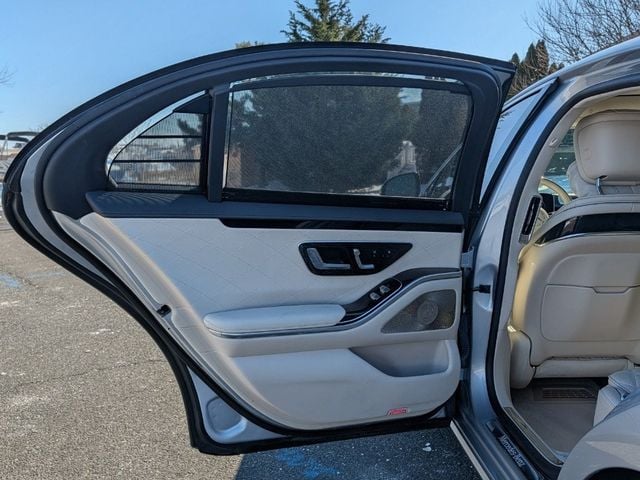 2022 Mercedes-Benz S-Class S 580 4MATIC Sedan - 22979225 - 10