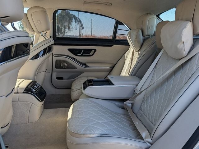 2022 Mercedes-Benz S-Class S 580 4MATIC Sedan - 22979225 - 12