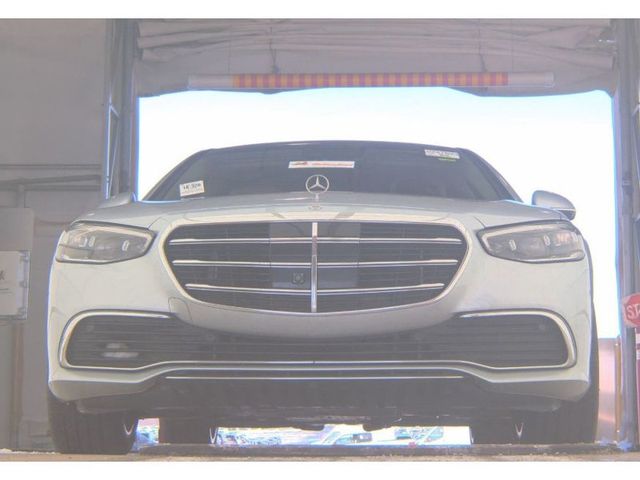 2022 Mercedes-Benz S-Class S 580 4MATIC Sedan - 22979225 - 1