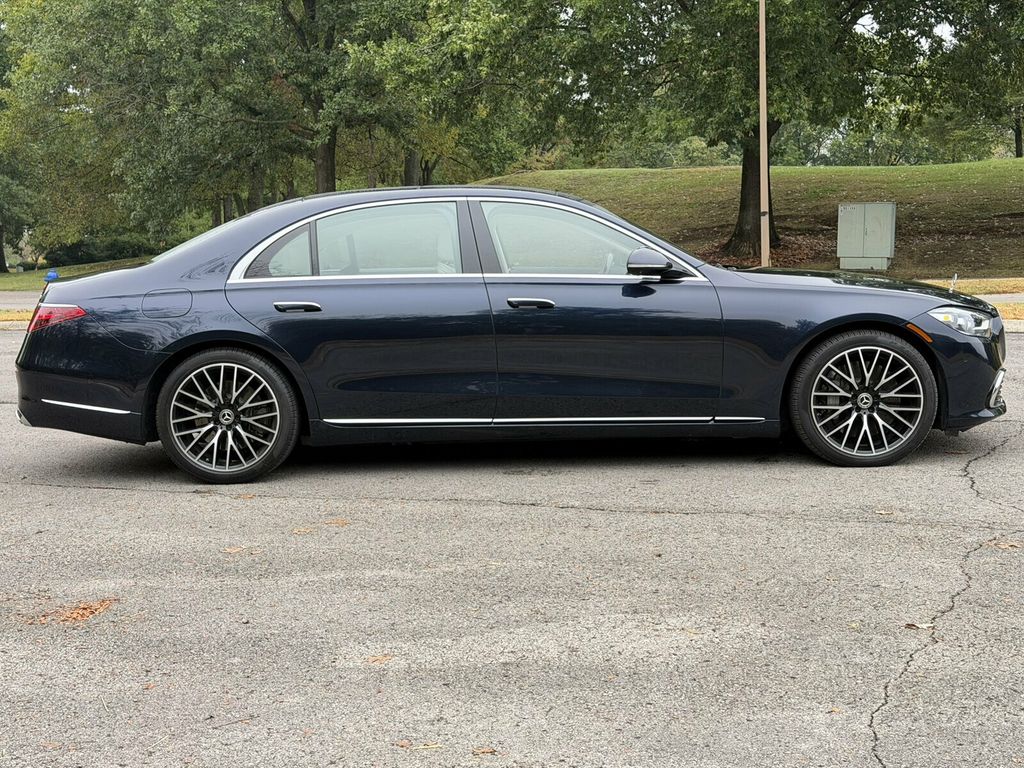 2022 Mercedes-Benz S-Class S 580 4MATIC Sedan - 23090941 - 11