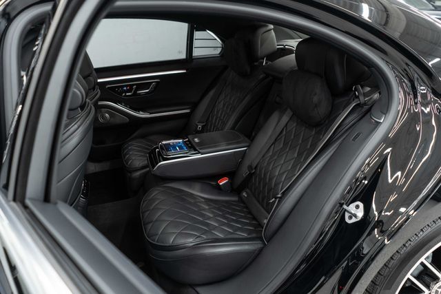 2022 Mercedes-Benz S-Class S 580 4MATIC Sedan - 23035510 - 16