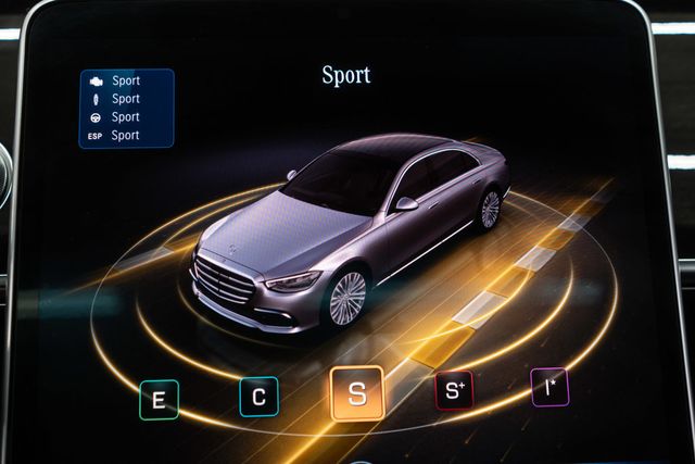 2022 Mercedes-Benz S-Class S 580 4MATIC Sedan - 23035510 - 31