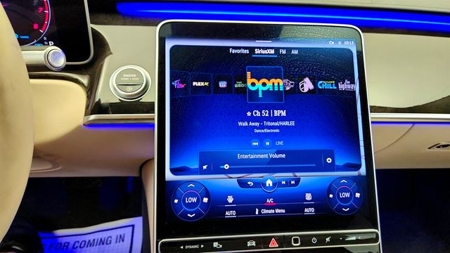 2022 Mercedes-Benz S-Class S 580 4MATIC Sedan w/ Active Ambient Lighting & Nappa Leather - 23036841 - 17