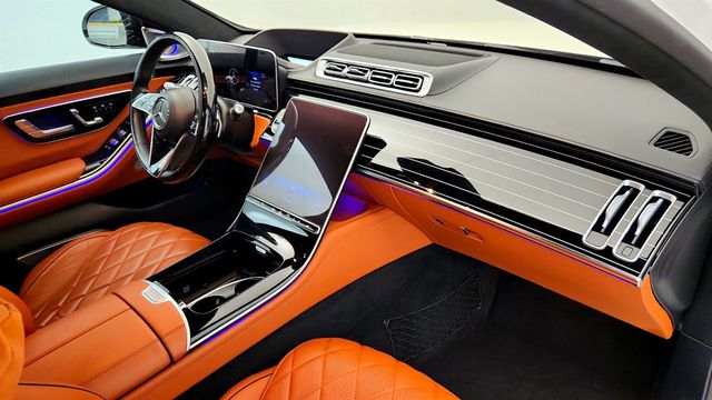 2022 Mercedes-Benz S-Class S 580 4MATIC Sedan w/ Burmester 4D Audio & 3D Tech Pkg - 23036191 - 23