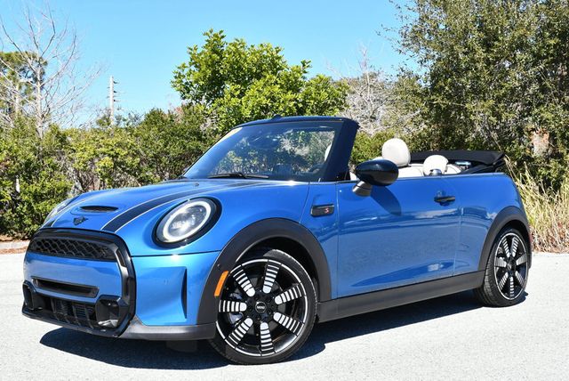 2022 MINI Cooper S Convertible W/Iconic Trim Package and Touch Screen Navigation Plus - 22976705 - 18