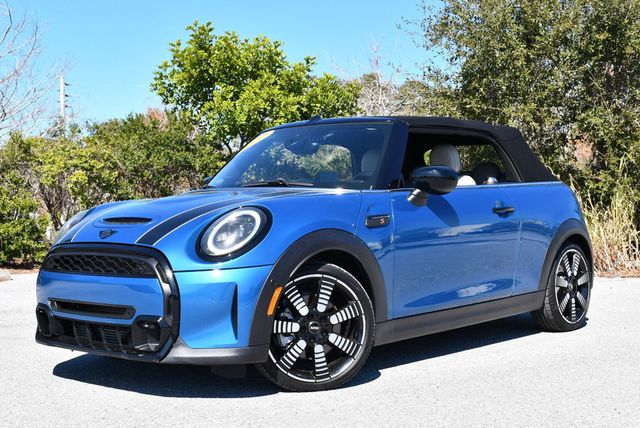 2022 MINI Cooper S Convertible W/Iconic Trim Package and Touch Screen Navigation Plus - 22976705 - 23