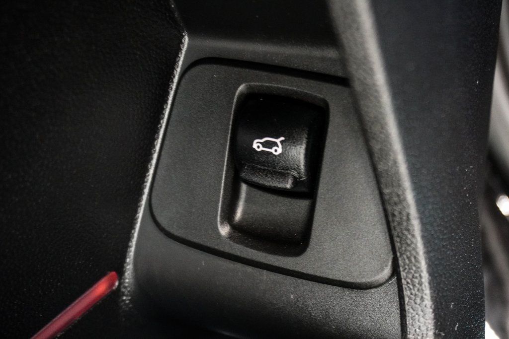 2022 Mini Cooper Signature photo 35