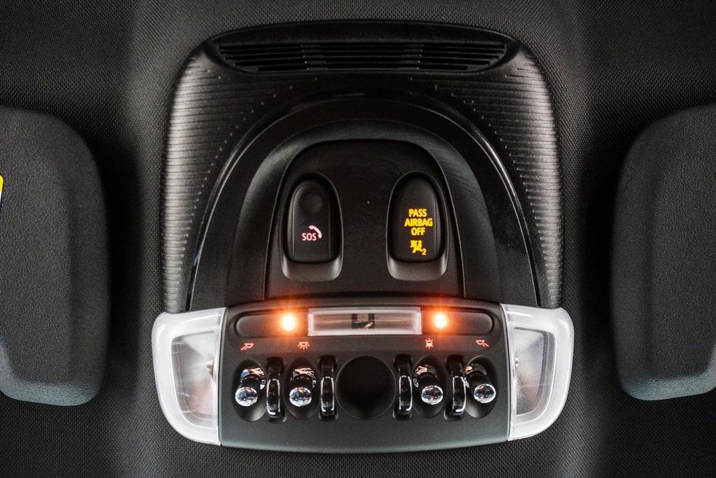 2022 Mini Cooper Signature photo 41