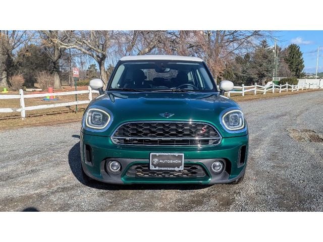 2022 MINI Countryman S photo 2