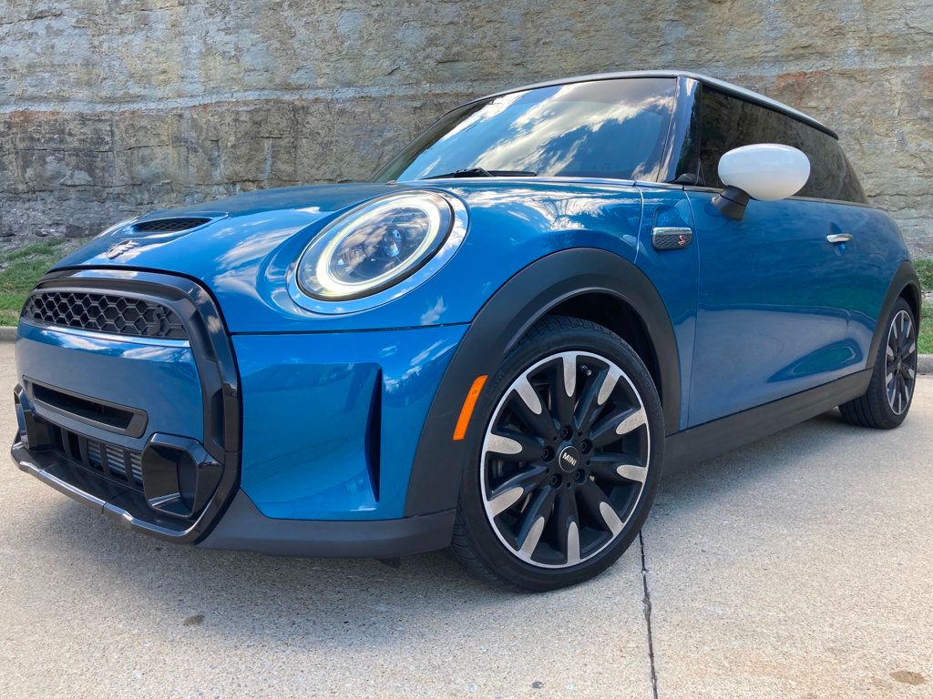 2022 MINI Cooper S Hardtop 2 Door Call Jim Dismukes @ 615-308-1293 - 22589675 - 0