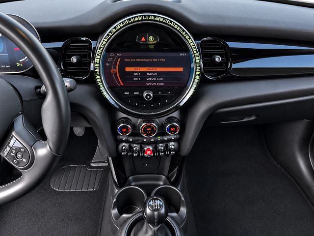 2022 MINI Cooper S Hardtop 2 Door SIGNATURE TRIM, 6-SPD MANUAL, PANORAMIC SUNROOF, HEATED SEATS - 23091336 - 2