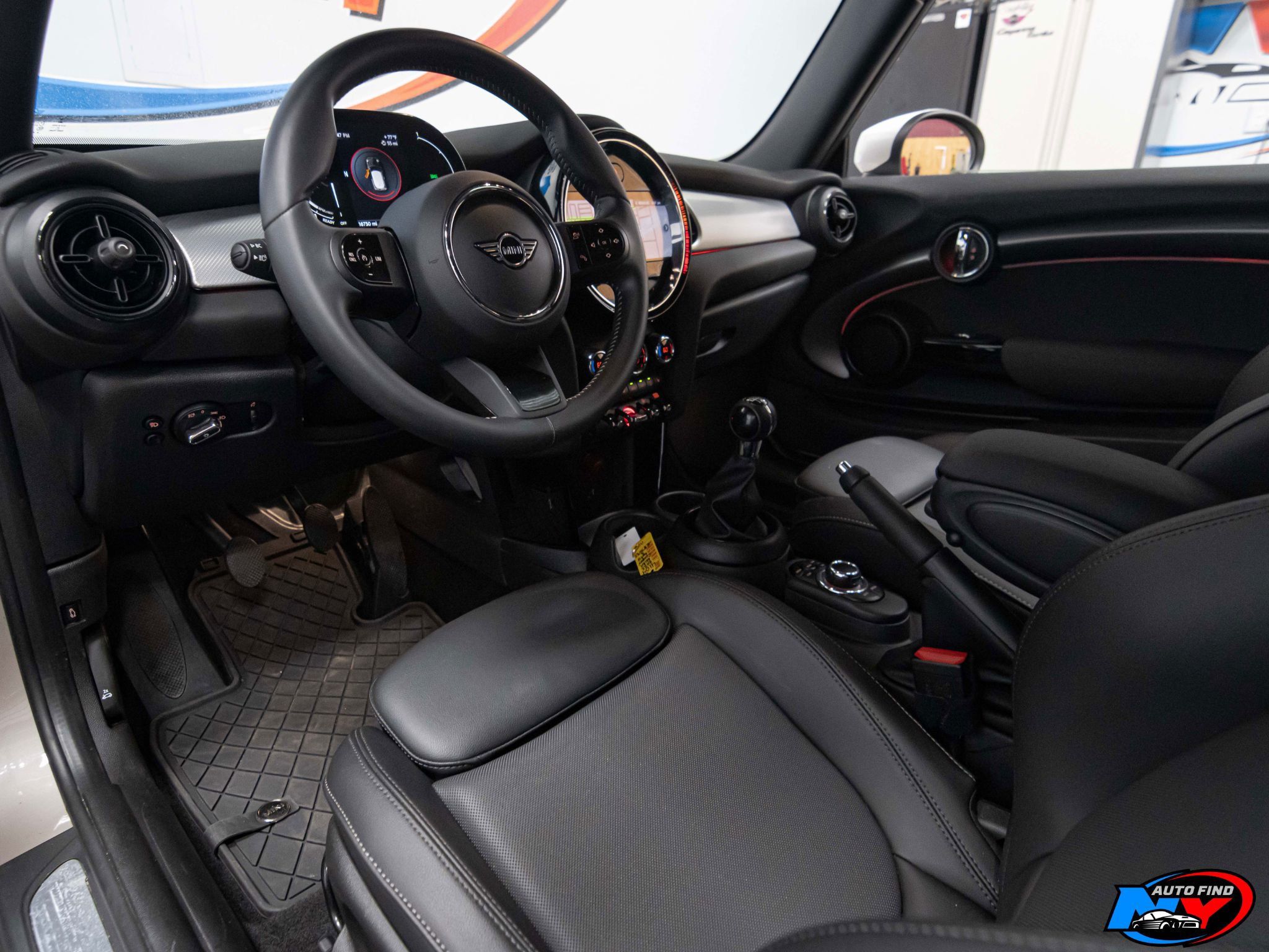 2022 Mini Cooper Hardtop 2 Door Signature photo 7
