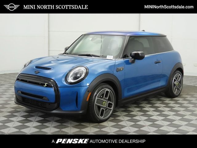 Used 2022 MINI Hardtop 2 Door SE with VIN WMW13DJ01N2P82383 for sale in Phoenix, AZ