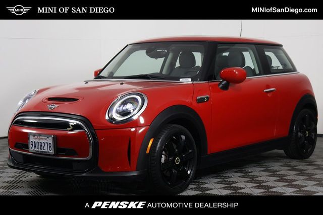 Used 2022 MINI Hardtop 2 Door SE with VIN WMW13DJ02N2S26809 for sale in San Diego, CA