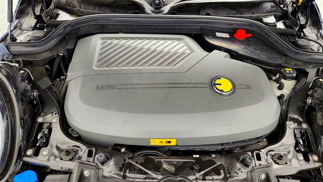 2022 MINI Cooper SE Hardtop 2 Door Iconic - 23020929 - 25