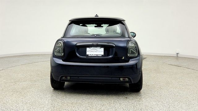 2022 MINI Cooper SE Hardtop 2 Door Iconic - 23020929 - 5