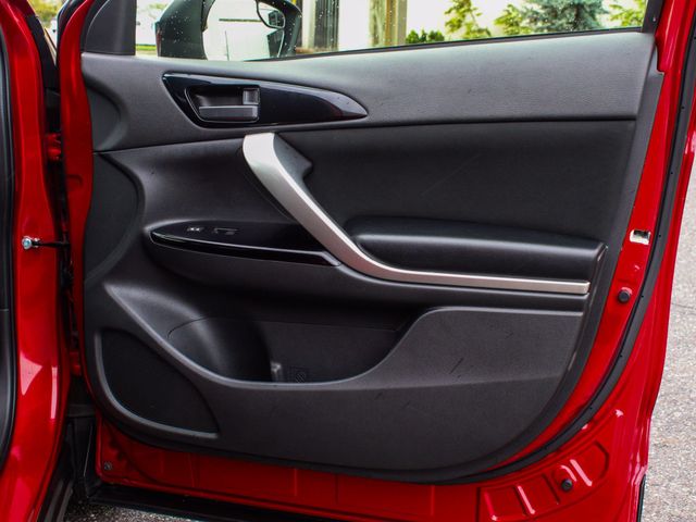 2022 Mitsubishi Eclipse Cross LE - Photo 8