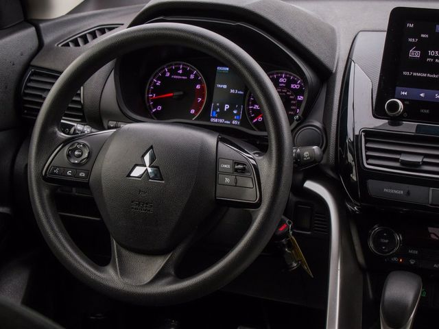 2022 Mitsubishi Eclipse Cross LE - Photo 33