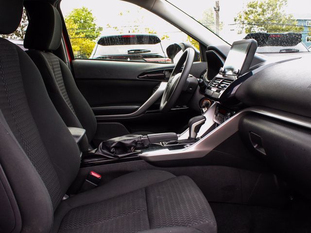 2022 Mitsubishi Eclipse Cross LE - Photo 37