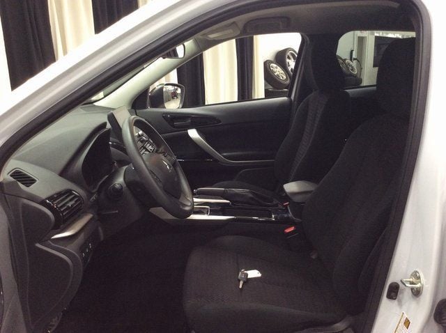 2022 Mitsubishi Eclipse Cross LE FWD - 22963244 - 8