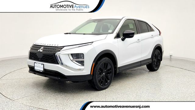 2022 Mitsubishi Eclipse Cross LE S-AWC with Towing Package - 22967873 - 0