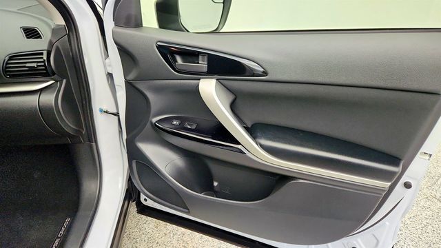 2022 Mitsubishi Eclipse Cross LE S-AWC with Towing Package - 22967873 - 25