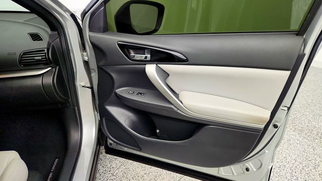 2022 Mitsubishi Eclipse Cross SEL w/ Touring Package - 23009490 - 27