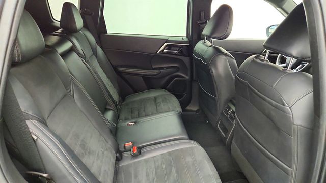 2022 Mitsubishi Outlander Black Edition FWD - 23047638 - 21