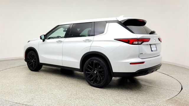 2022 Mitsubishi Outlander Black Edition S-AWC - 23020931 - 6