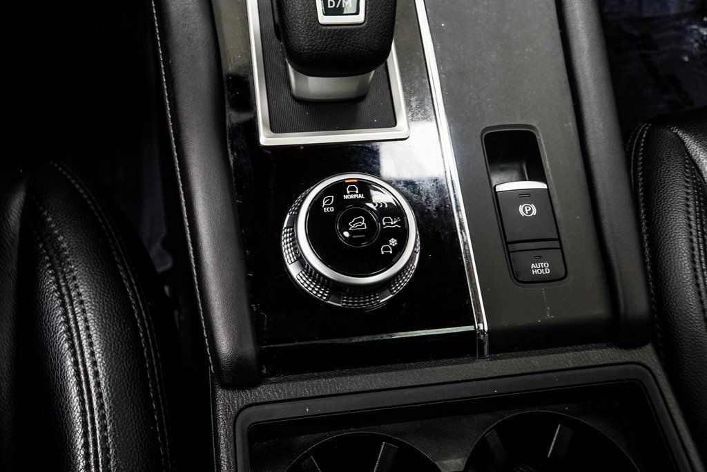 2022 Mitsubishi Outlander ES photo 16